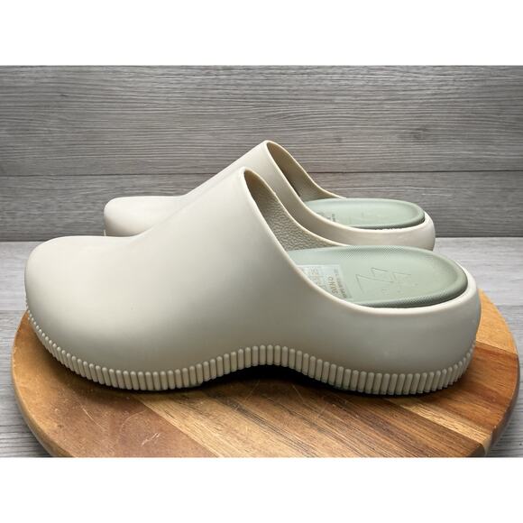 Cougar Luxmotion Clogs Sven Sand Women’s Size 8 - Picture 3 of 9